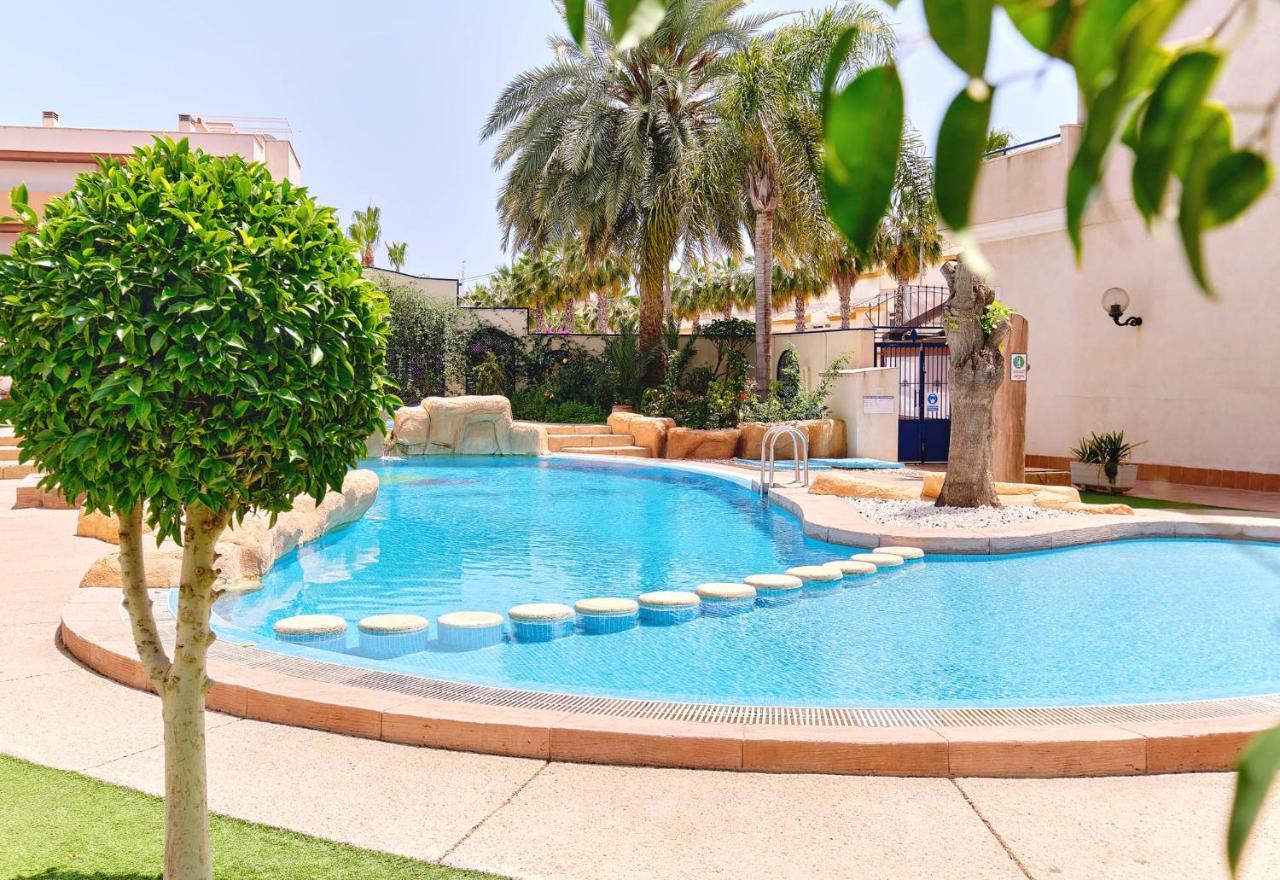 Apartment Eunice Orihuela Dış mekan fotoğraf