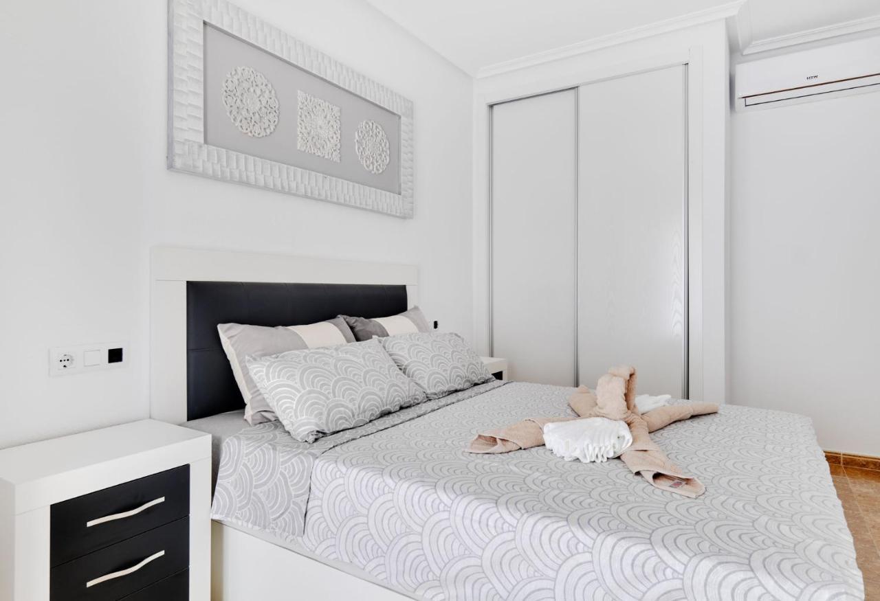 Apartment Eunice Orihuela Dış mekan fotoğraf